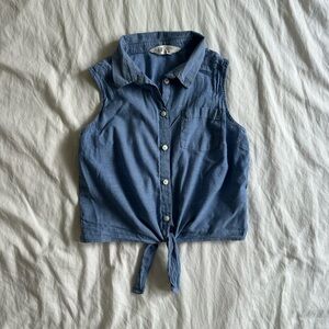 H&M Lightweight Sleeveless Blue Button-Up Shirt